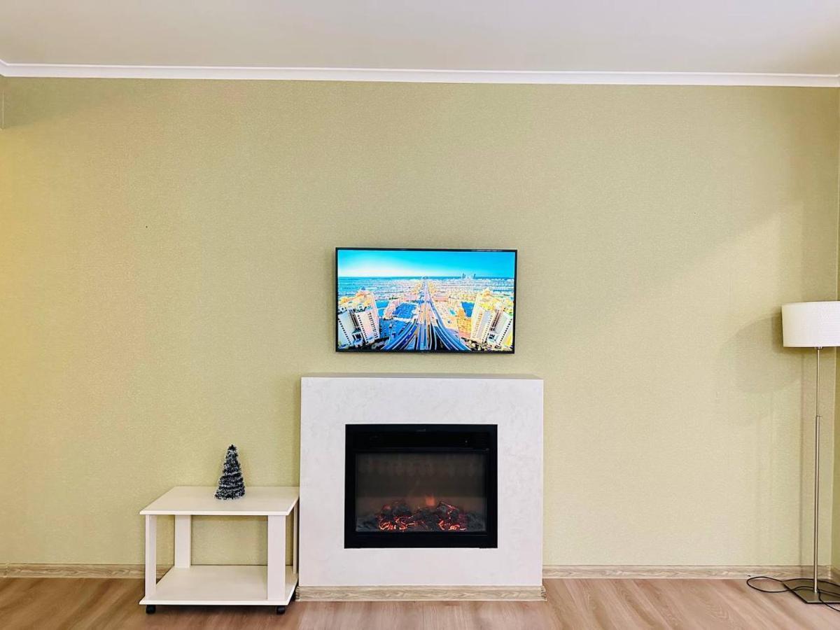 Central Park In The City Center Apartment Almaty Ngoại thất bức ảnh