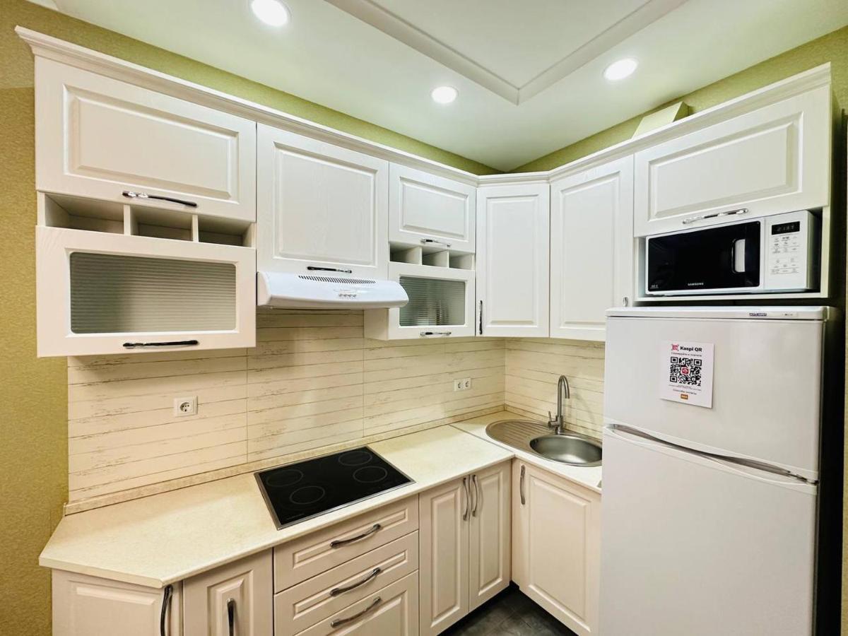 Central Park In The City Center Apartment Almaty Ngoại thất bức ảnh